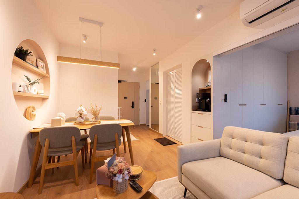 minimalist Korean & Japanese décor living room